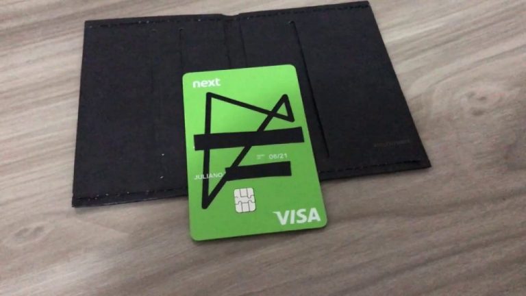 Cartão de crédito Nubank x Next descubra qual é o melhor para você